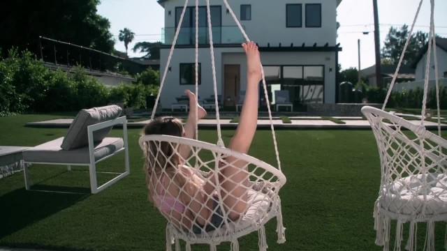 Молодость – это совершенно не обозначает сексуальная неопытность - #1