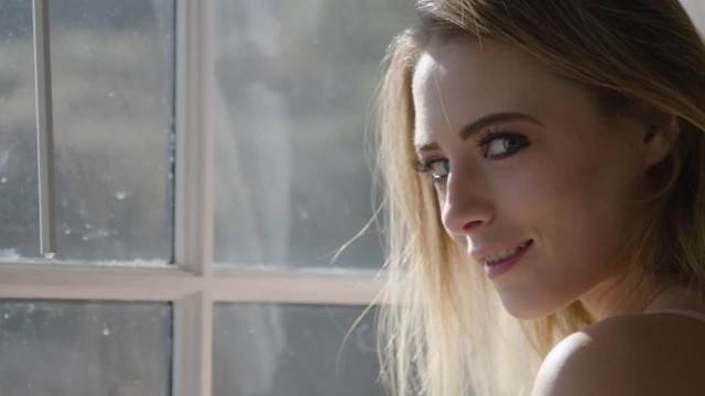 Немыслимая развращённость блондинки и глубокое проникновение внутрь неё - #1